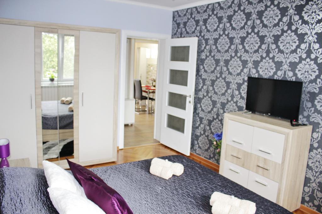 Kristi Lux Apartment Center Free Parking Fast Wifi Belgrade Exterior photo